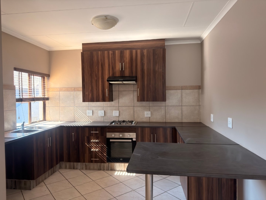 3 Bedroom Property for Sale in Melodie North West